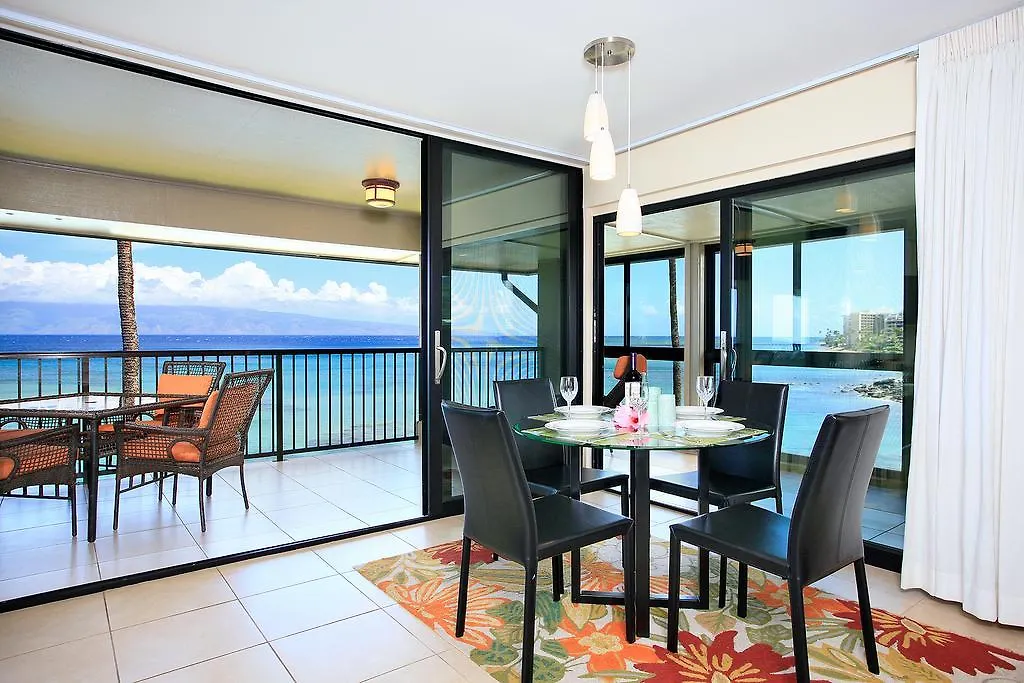 Noelani Condominium Resort Lahaina 3*,